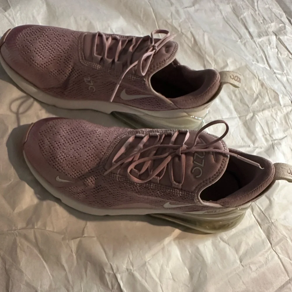 Nike elevate your